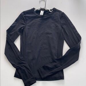 Ivivva by Lululemon Black Long Sleeve girls Top